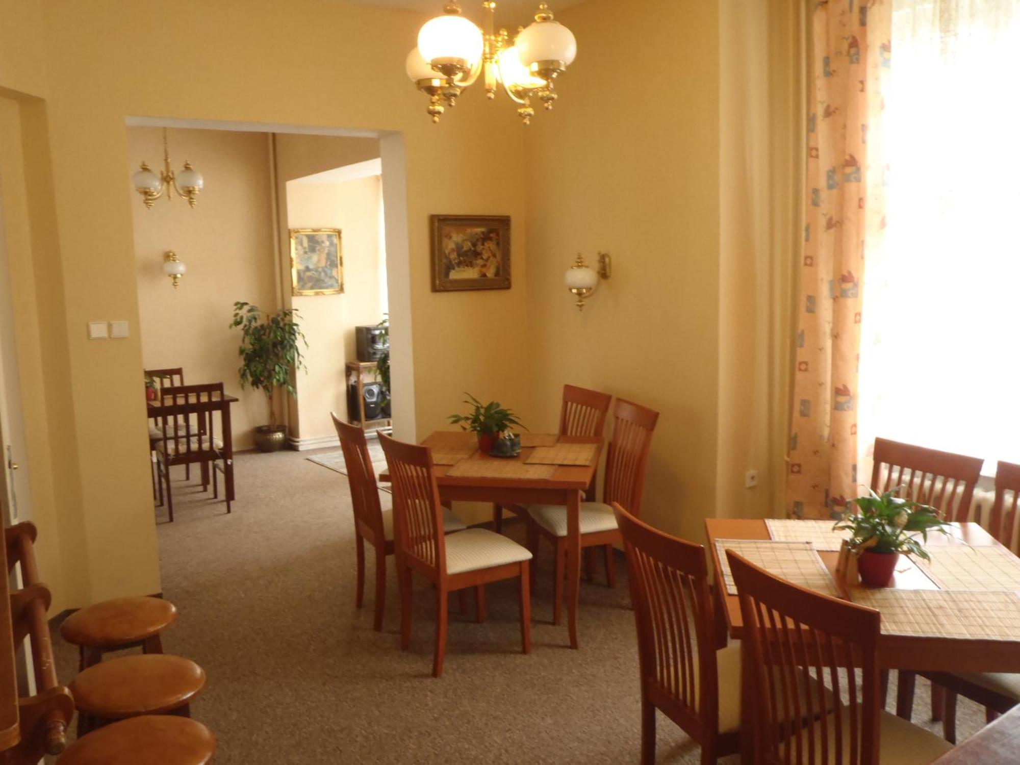Hotel Green House Teplice Exterior photo